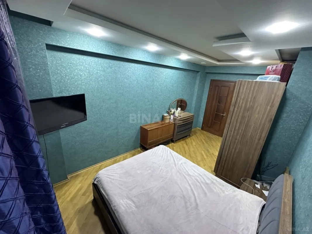 Satılır 3 otaqlı mənzil 105 m²