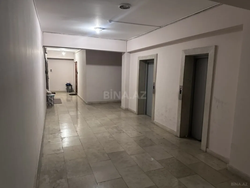Satılır 3 otaqlı mənzil 105 m²