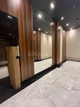 Satılır 4 otaqlı mənzil 194 m²