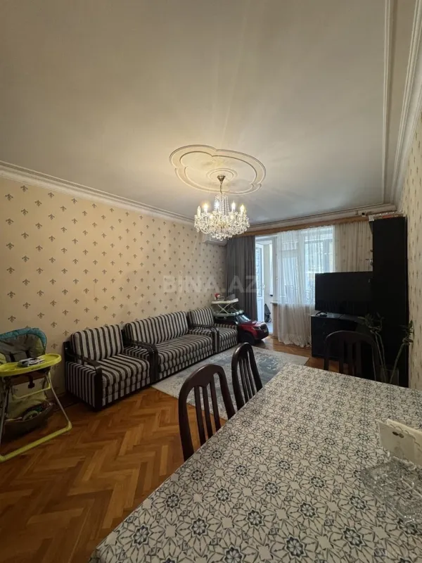 Satılır 3 otaqlı mənzil 90 m²