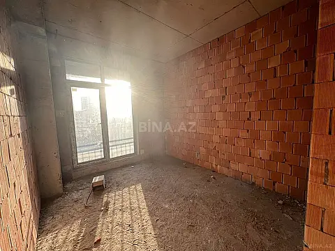 Satılır 2 otaqlı mənzil 93.3 m²