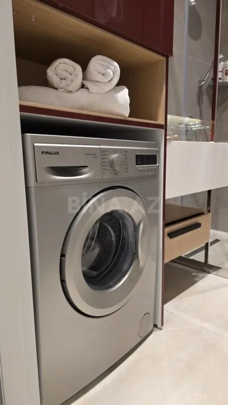 Kirayə verilir 2 otaqlı mənzil 97 m²