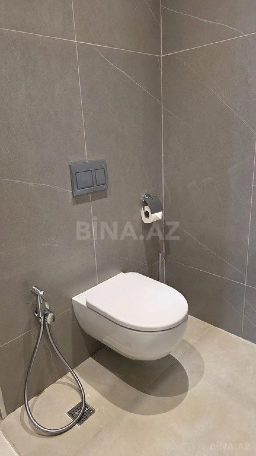 Kirayə verilir 2 otaqlı mənzil 97 m²