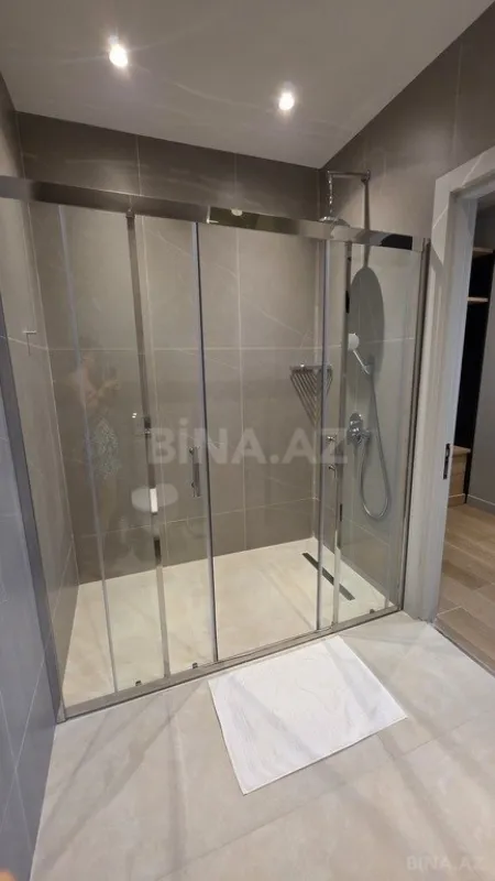 Kirayə verilir 2 otaqlı mənzil 97 m²