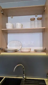 Kirayə verilir 2 otaqlı mənzil 97 m²