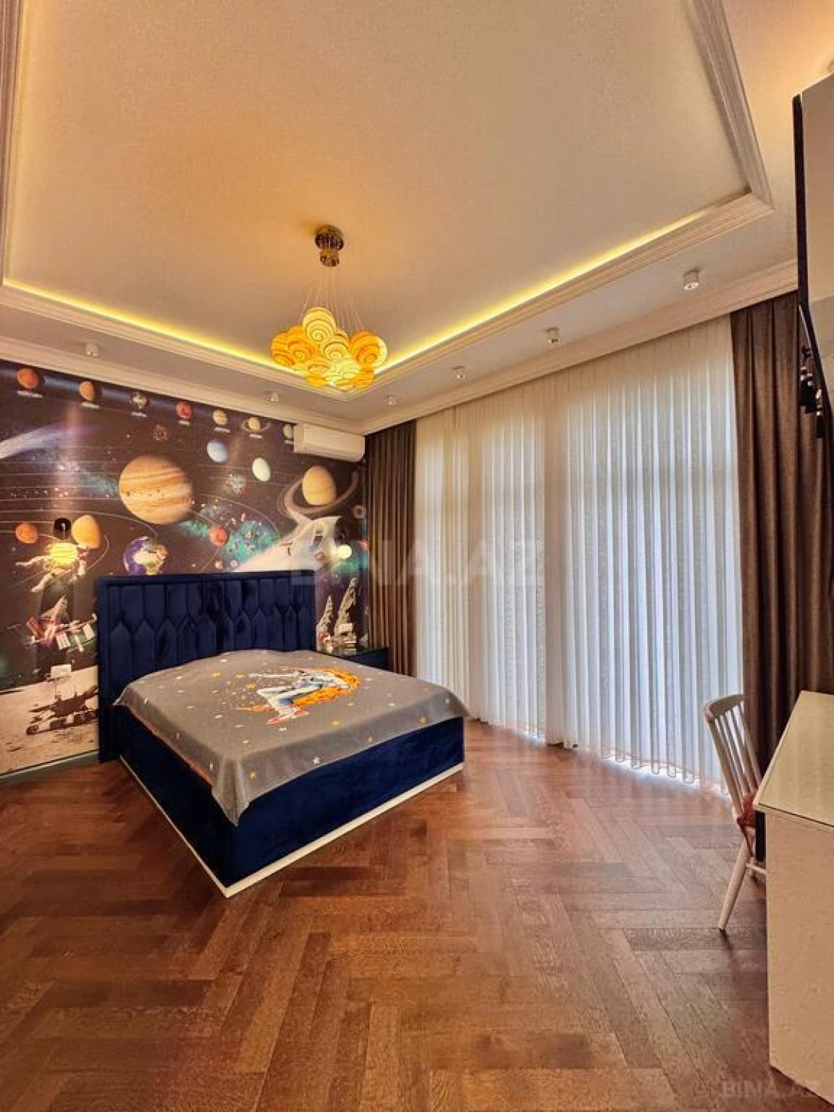 Satılır 5 otaqlı həyət evi 354 m²