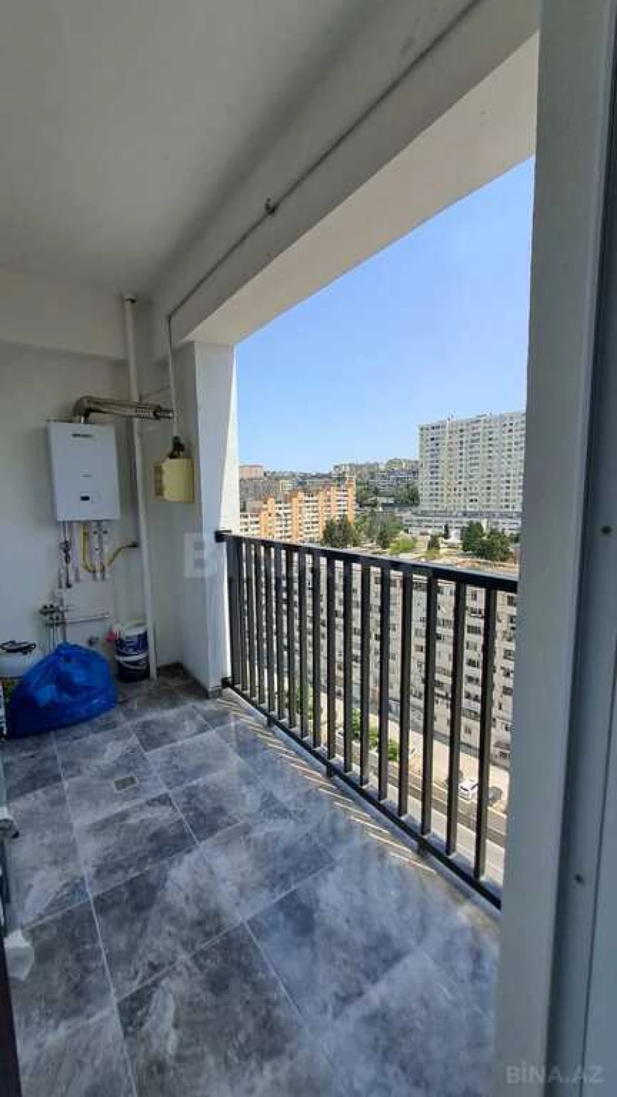 Satılır 2 otaqlı mənzil 85 m²