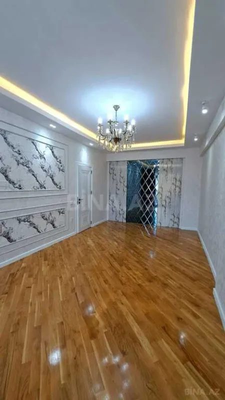 Satılır 2 otaqlı mənzil 85 m²