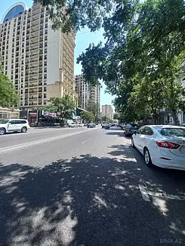 Satılır obyekt 52 m²