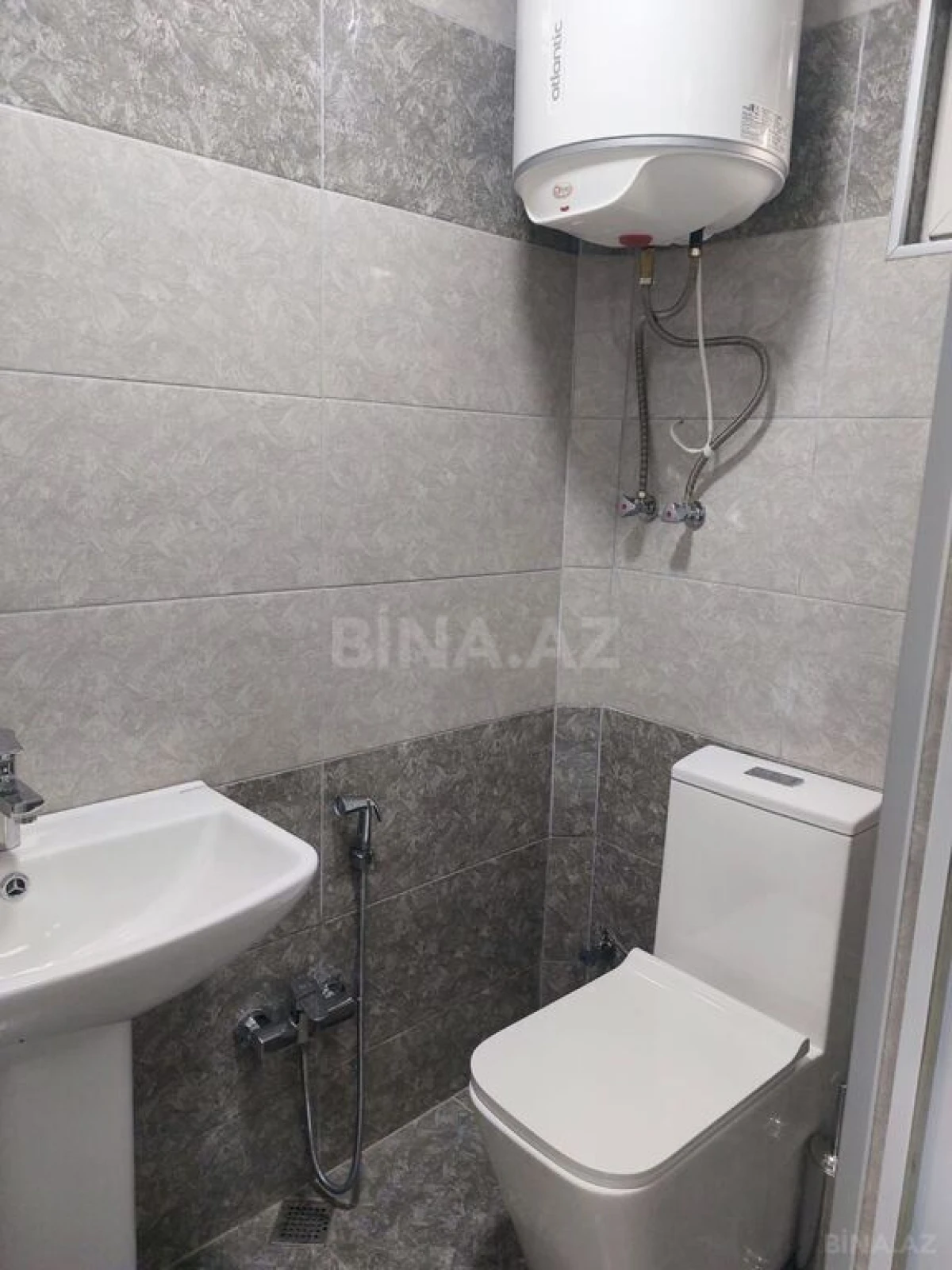 Satılır obyekt 52 m²