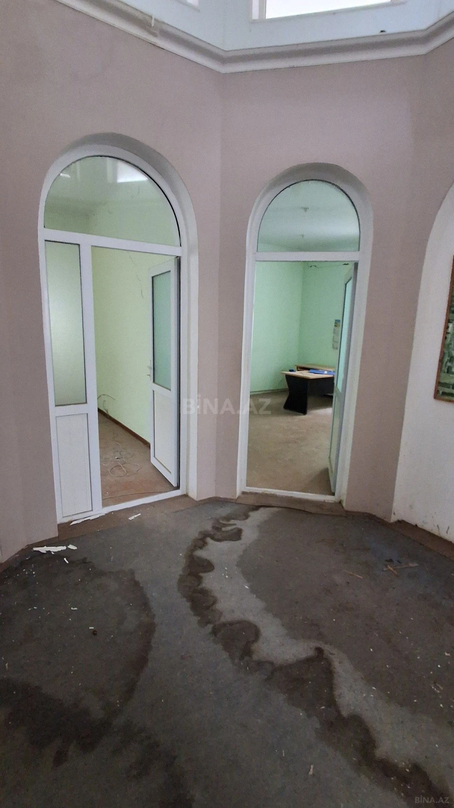 Satılır obyekt 779 m²