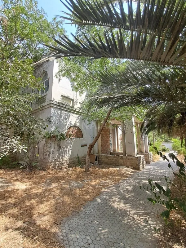 Satılır obyekt 779 m²