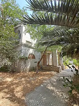 Satılır obyekt 779 m²