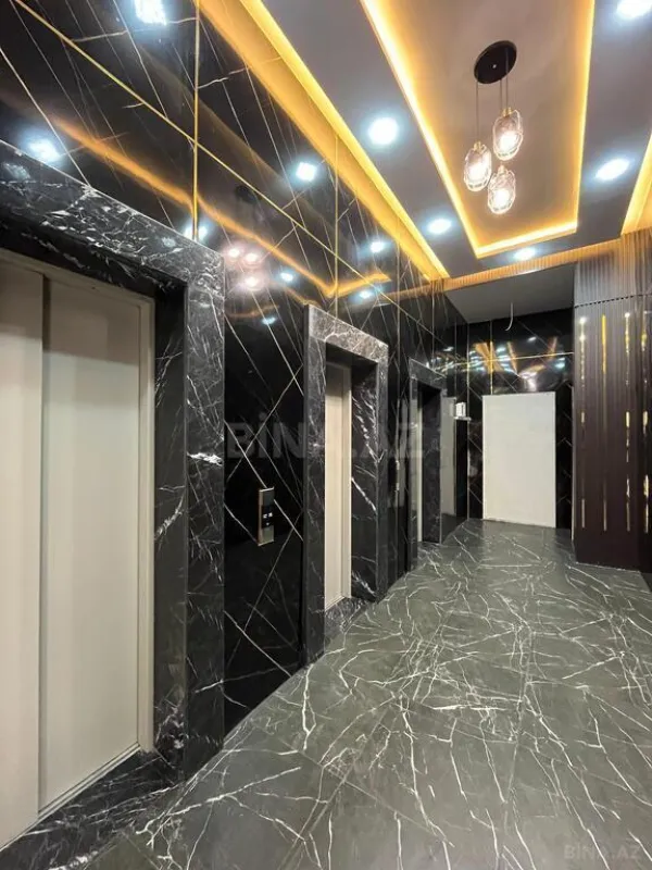 Satılır 2 otaqlı mənzil 86 m²