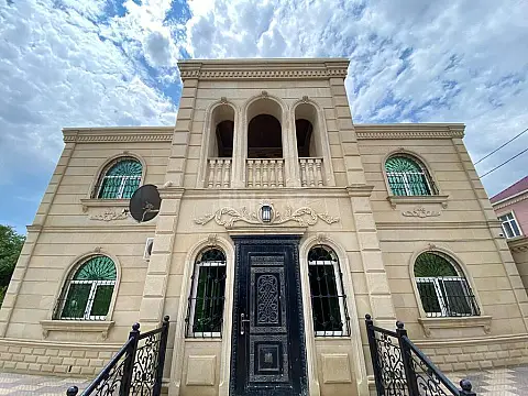 Satılır 7 otaqlı həyət evi 500 m² — Bakı, Badamdar 7 otaq 500.00 m²