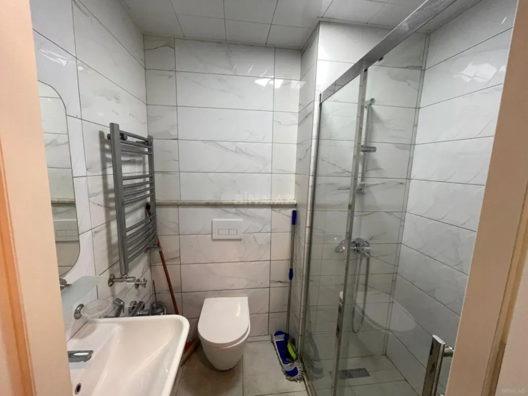 Kirayə verilir 2 otaqlı mənzil 47 m²