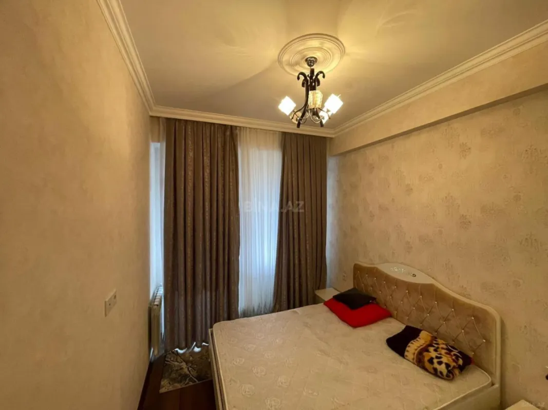 Kirayə verilir 2 otaqlı mənzil 47 m²