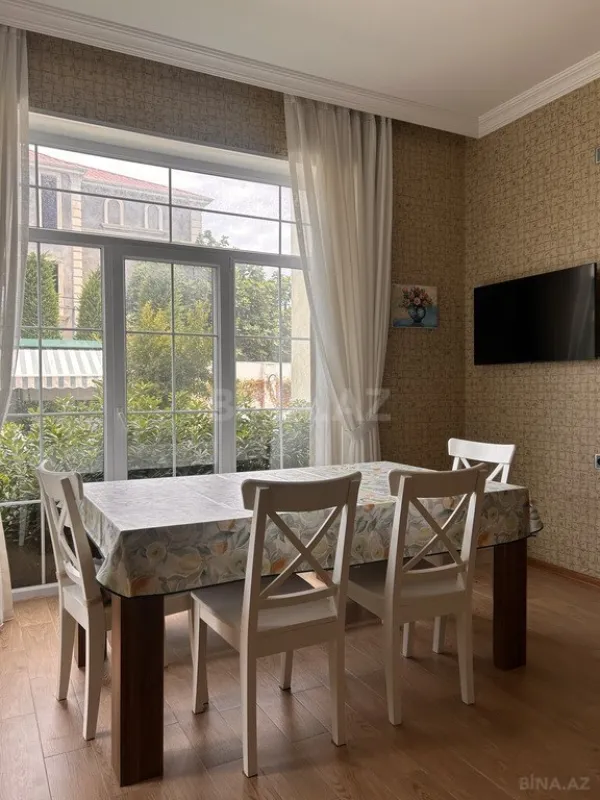 Satılır 5 otaqlı həyət evi 187 m²