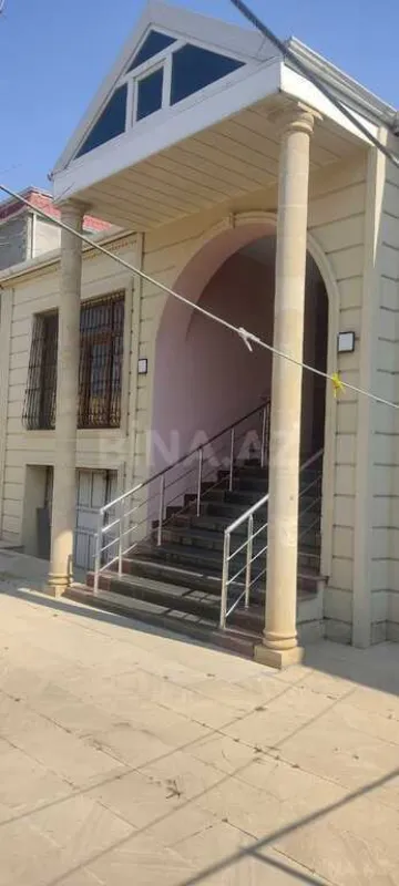 Satılır 3 otaqlı həyət evi 130 m²