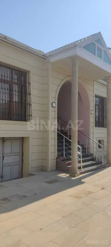 Satılır 3 otaqlı həyət evi 130 m²