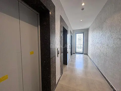 Satılır 2 otaqlı mənzil 117 m²