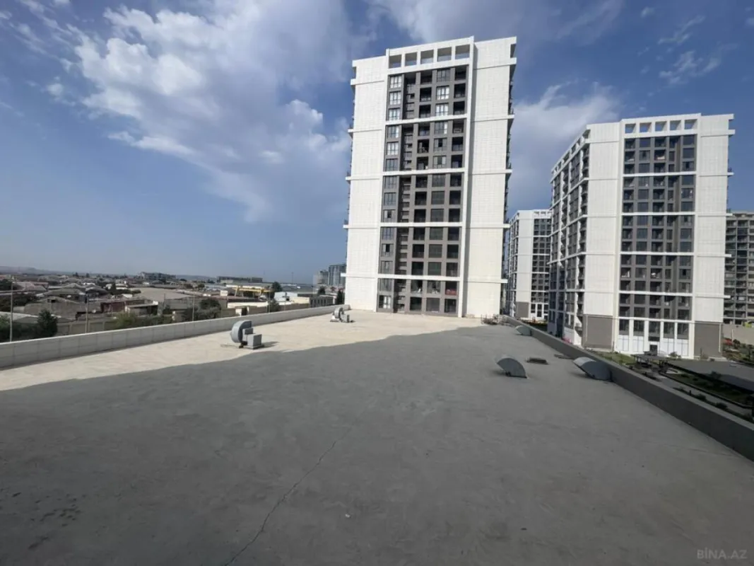 Satılır 2 otaqlı mənzil 117 m²