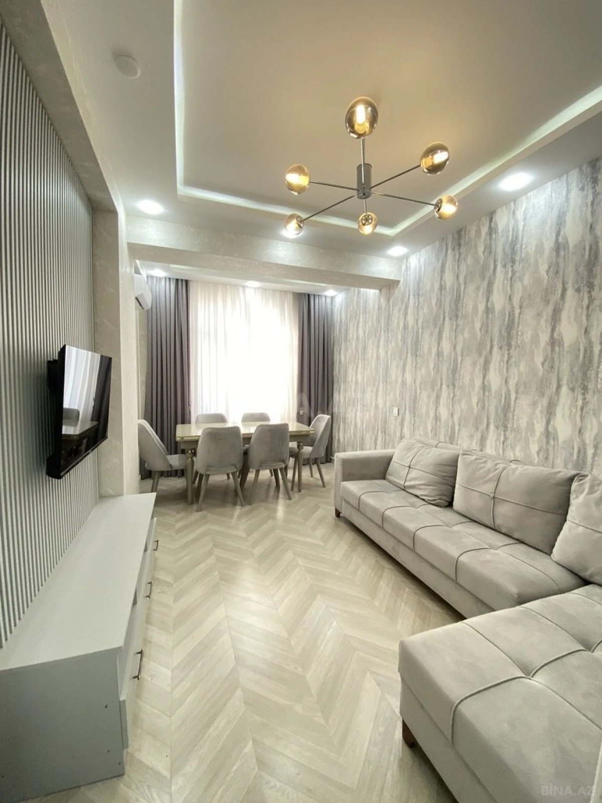 Kirayə verilir 2 otaqlı mənzil 65 m²
