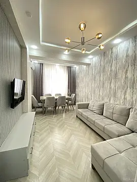 Kirayə verilir 2 otaqlı mənzil 65 m²