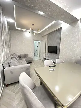 Kirayə verilir 2 otaqlı mənzil 65 m² — Bakı, Nərimanov 2 otaq 65.00 m²