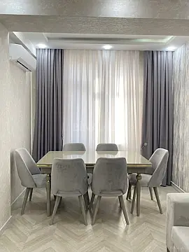 Kirayə verilir 2 otaqlı mənzil 65 m²