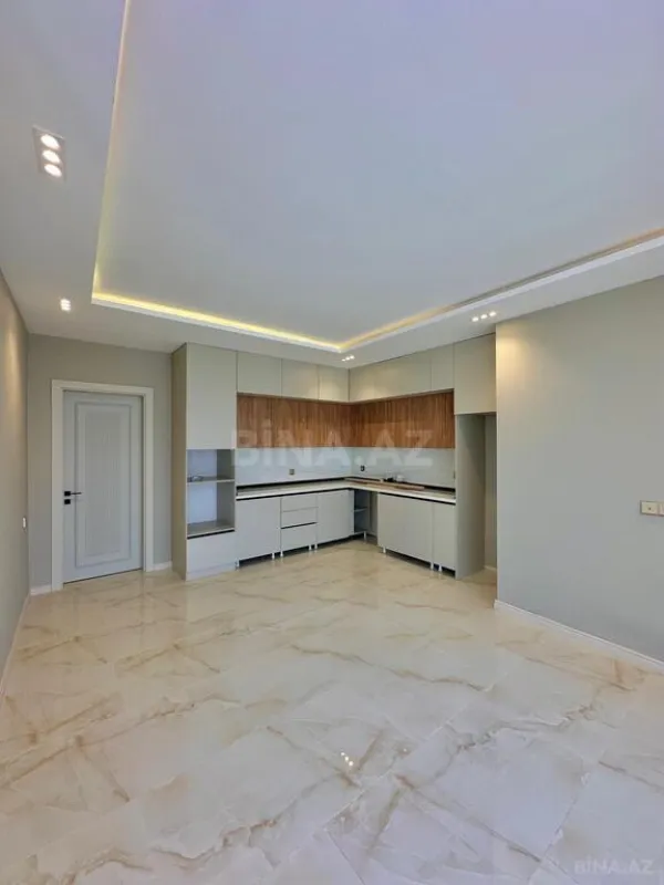 Satılır 4 otaqlı həyət evi 180 m²