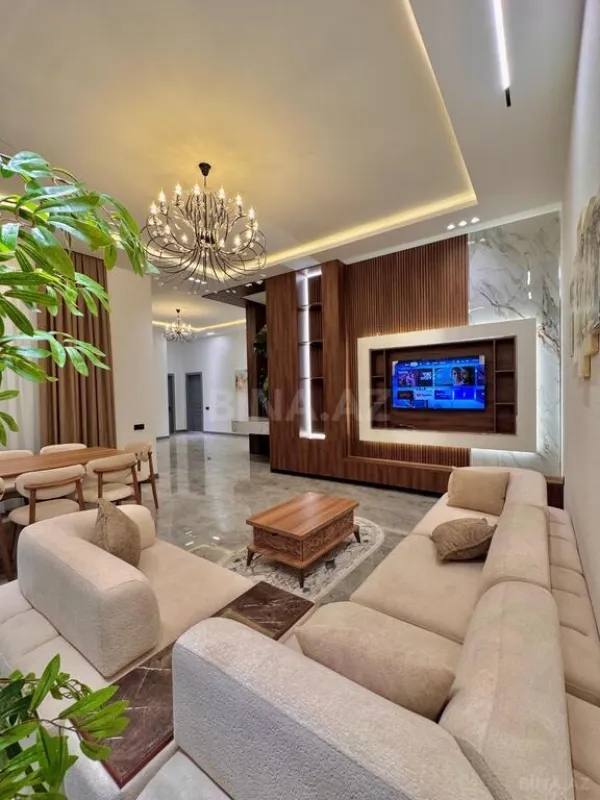 Satılır 4 otaqlı həyət evi 175 m²