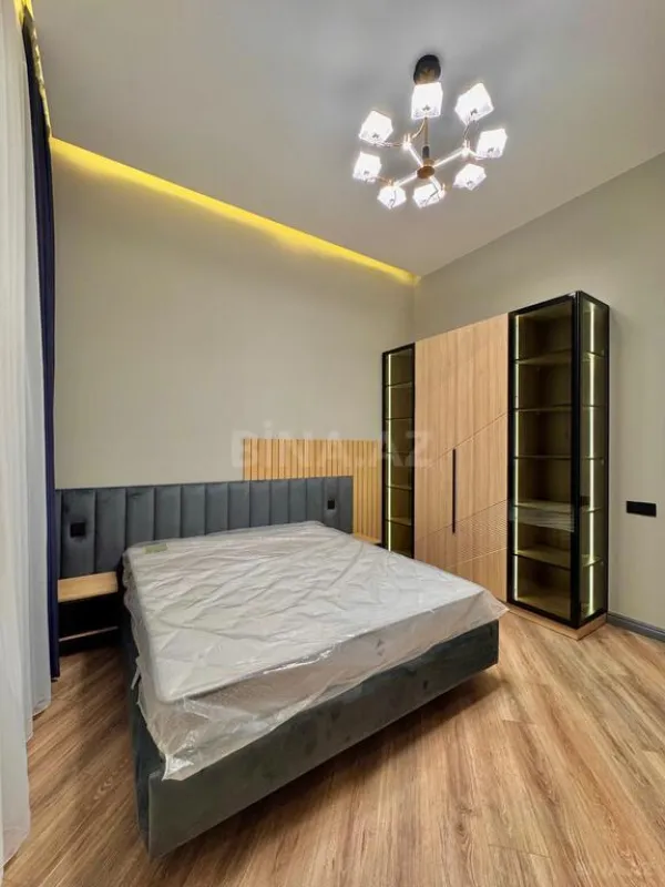 Satılır 4 otaqlı həyət evi 175 m²