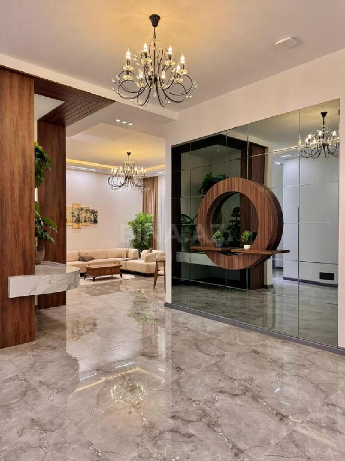 Satılır 4 otaqlı həyət evi 175 m²