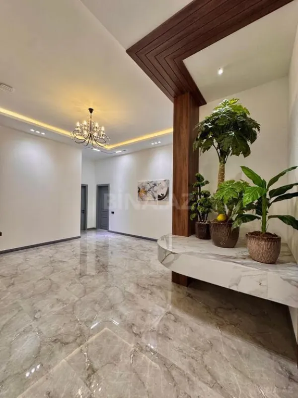 Satılır 4 otaqlı həyət evi 175 m²