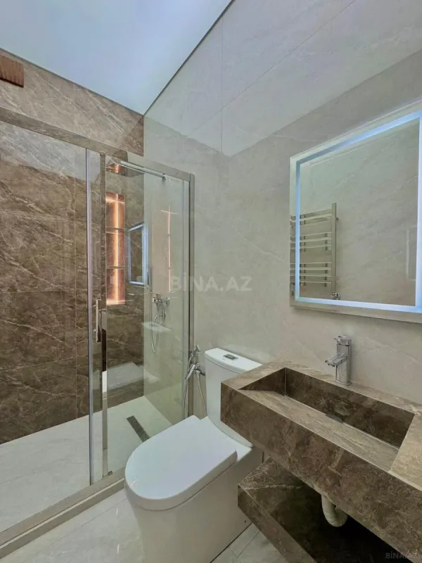 Satılır 6 otaqlı həyət evi 430 m²