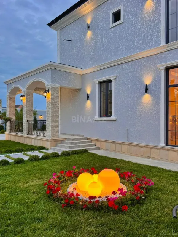 Satılır 6 otaqlı həyət evi 430 m²