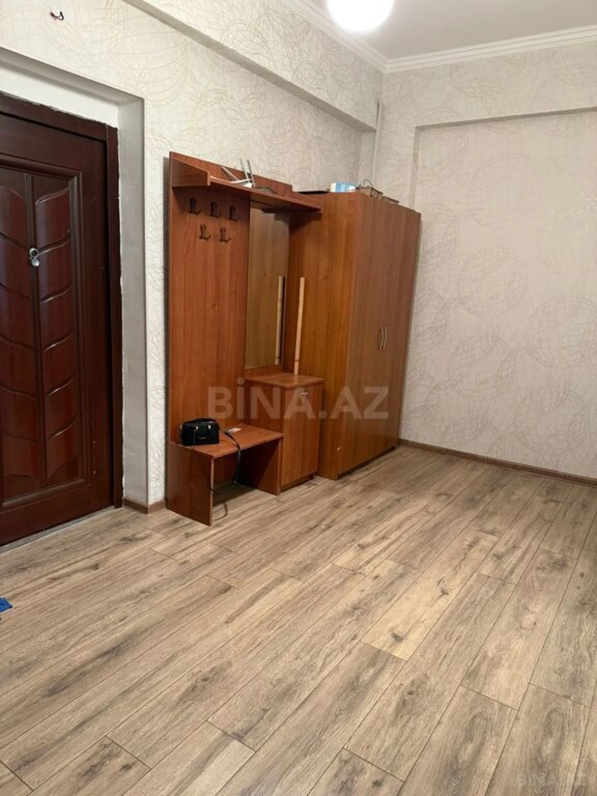 Satılır 1 otaqlı mənzil 55 m²