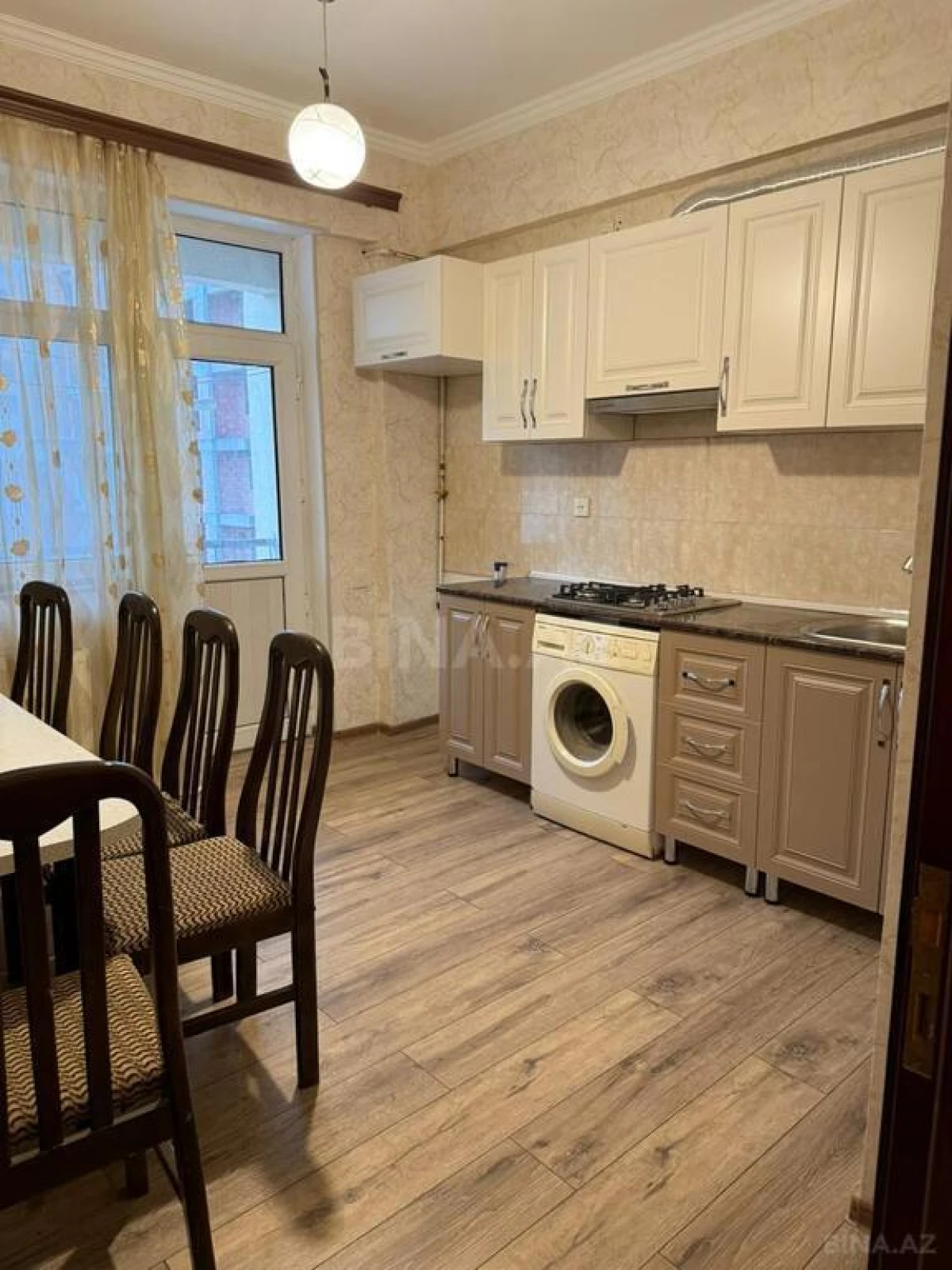 Satılır 1 otaqlı mənzil 55 m²