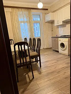 Satılır 1 otaqlı mənzil 55 m²
