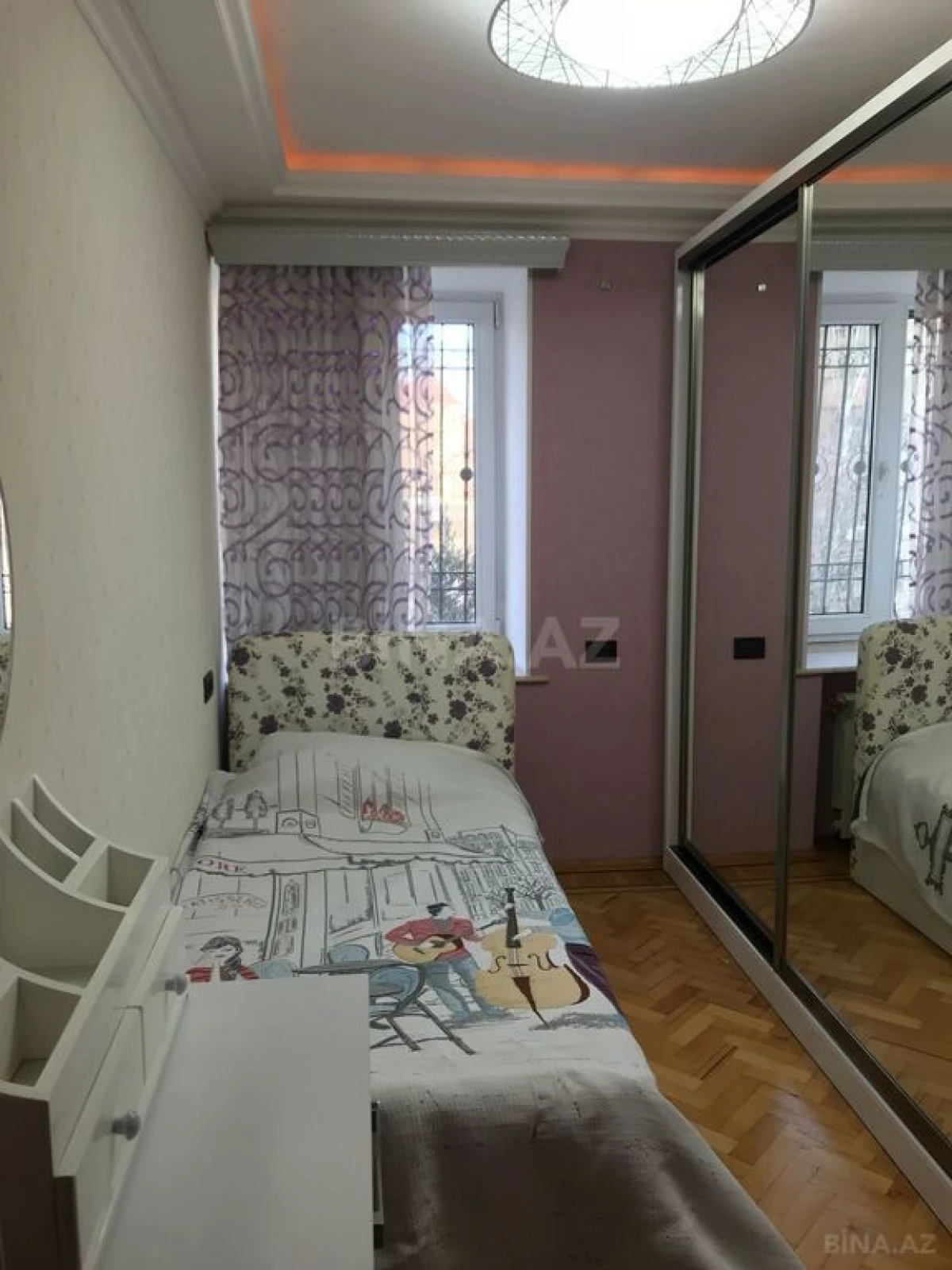 Satılır 3 otaqlı mənzil 120 m²