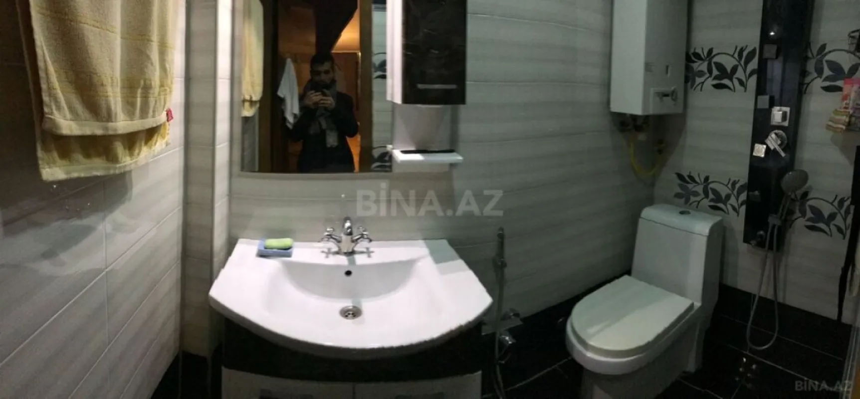 Satılır 3 otaqlı mənzil 120 m²