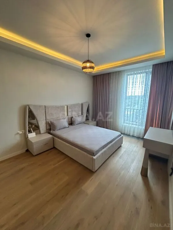 Kirayə verilir 2 otaqlı mənzil 75 m²