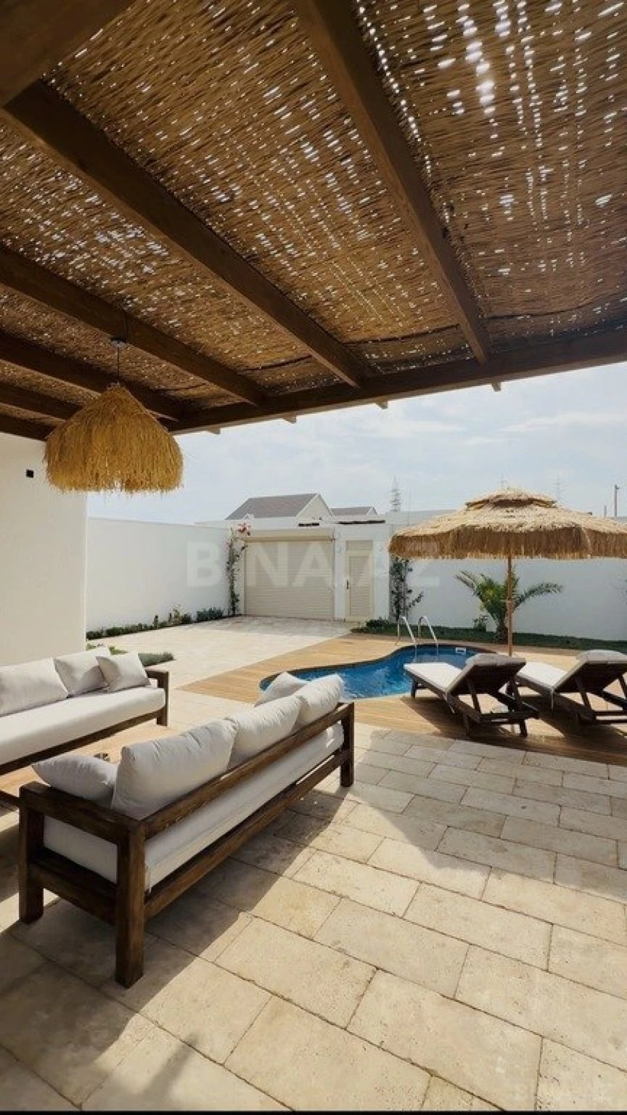 Kirayə verilir 3 otaqlı həyət evi 240 m²