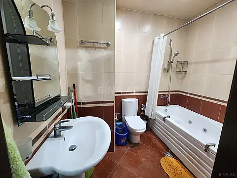 Kirayə verilir 2 otaqlı mənzil 85 m²