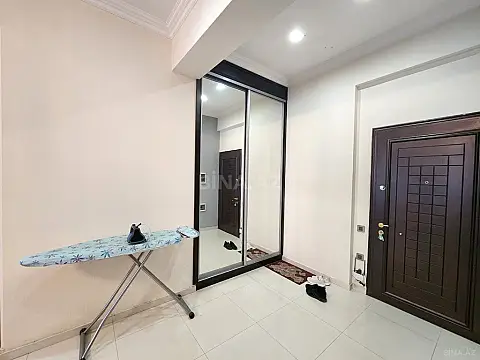 Kirayə verilir 2 otaqlı mənzil 85 m²