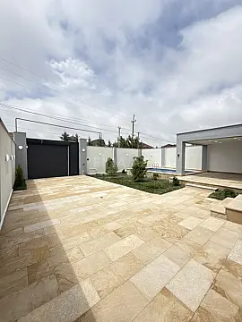 Satılır 4 otaqlı həyət evi 160 m²