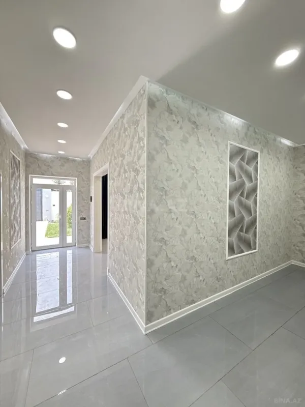 Satılır 4 otaqlı həyət evi 160 m²