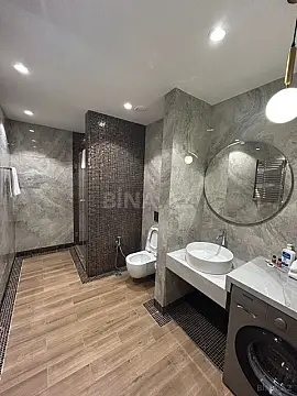 Kirayə verilir 2 otaqlı mənzil 80 m²