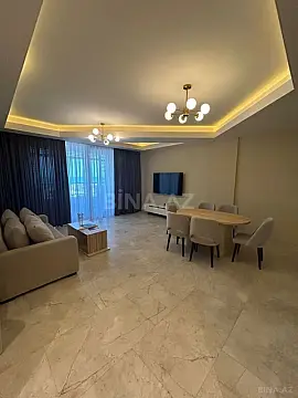 Kirayə verilir 2 otaqlı mənzil 80 m²